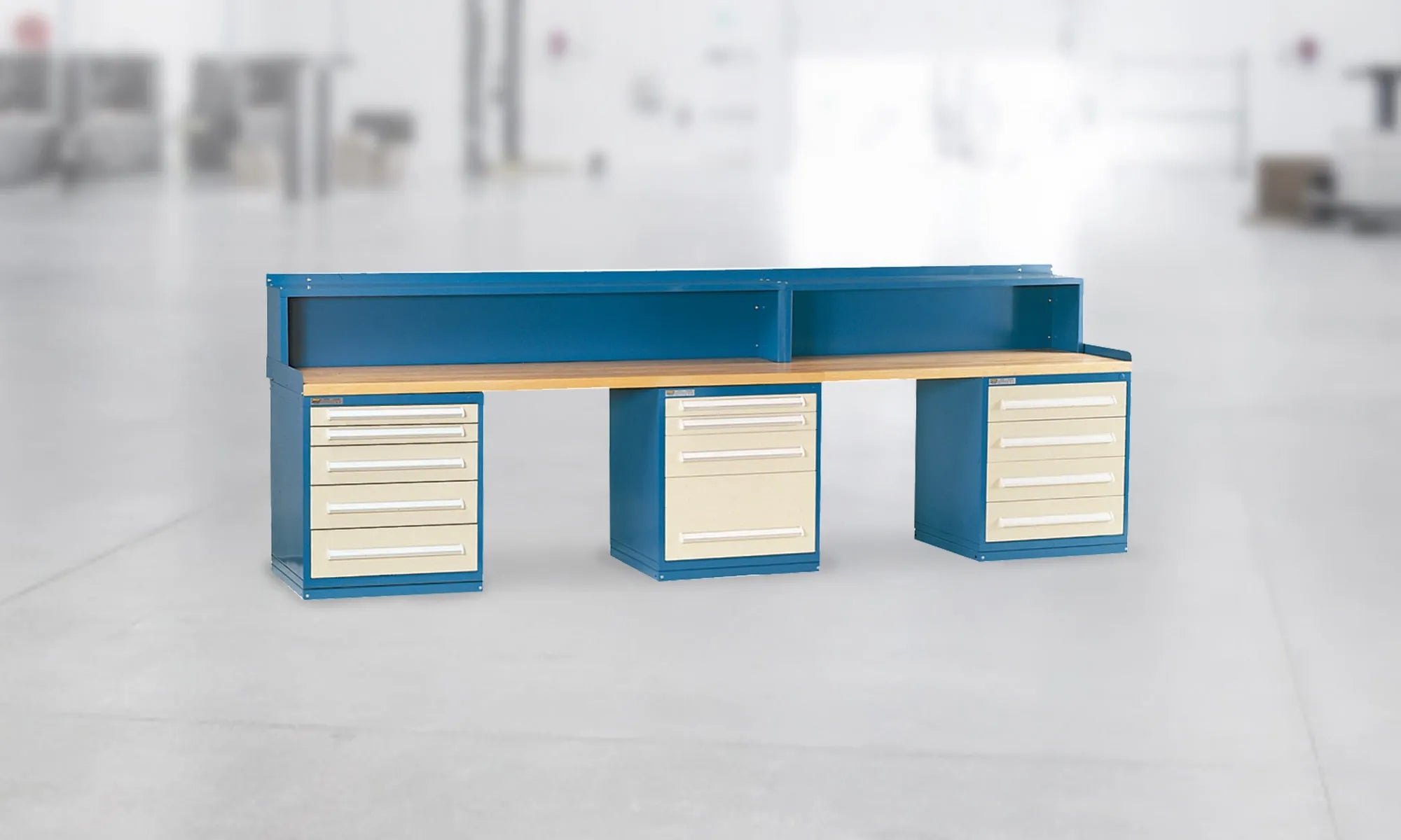 Vidmar Center Workstations Type D