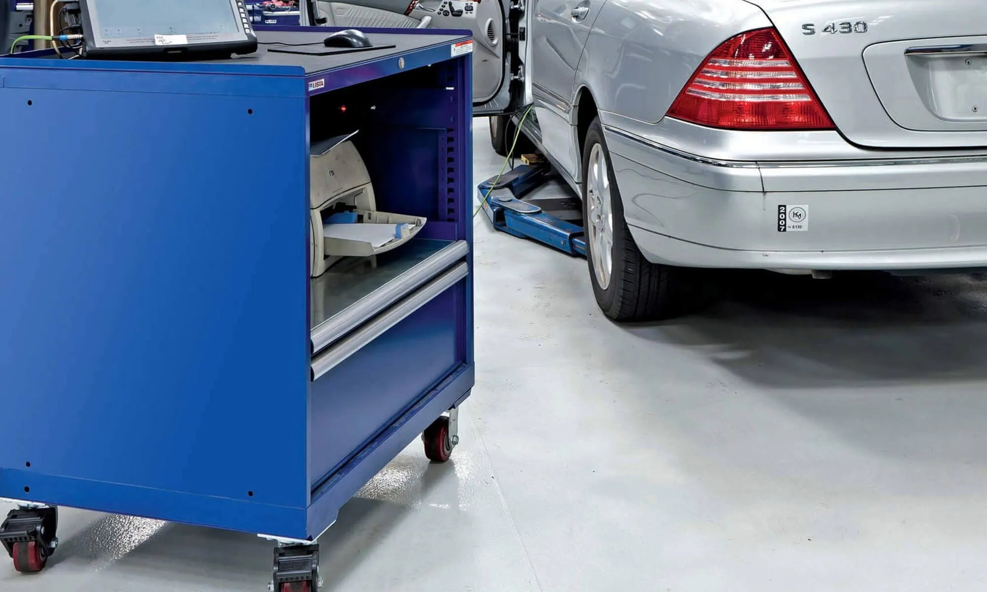 LISTA Standard Depth Mobile Cabinet