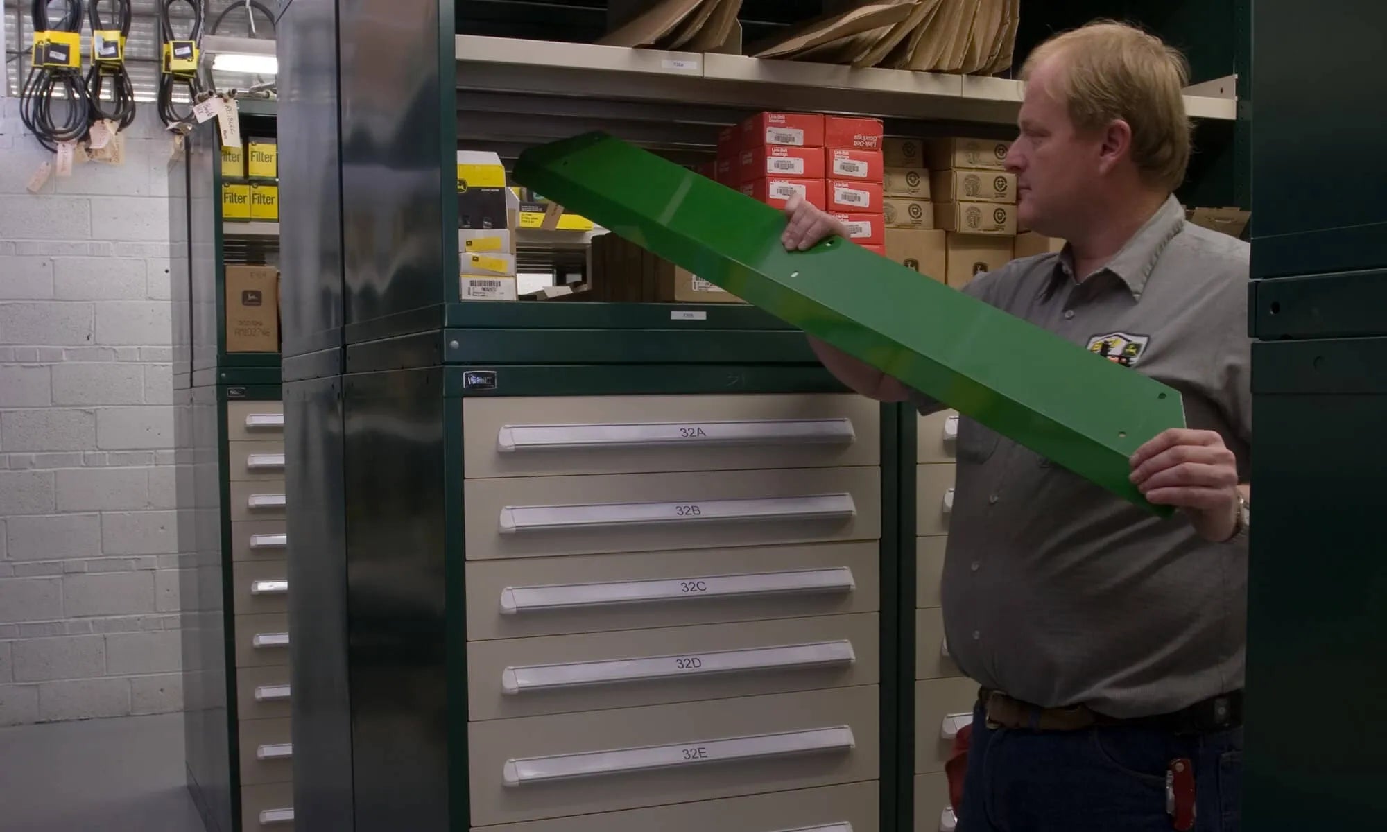 Vidmar Pass-Through Storage Cabinet