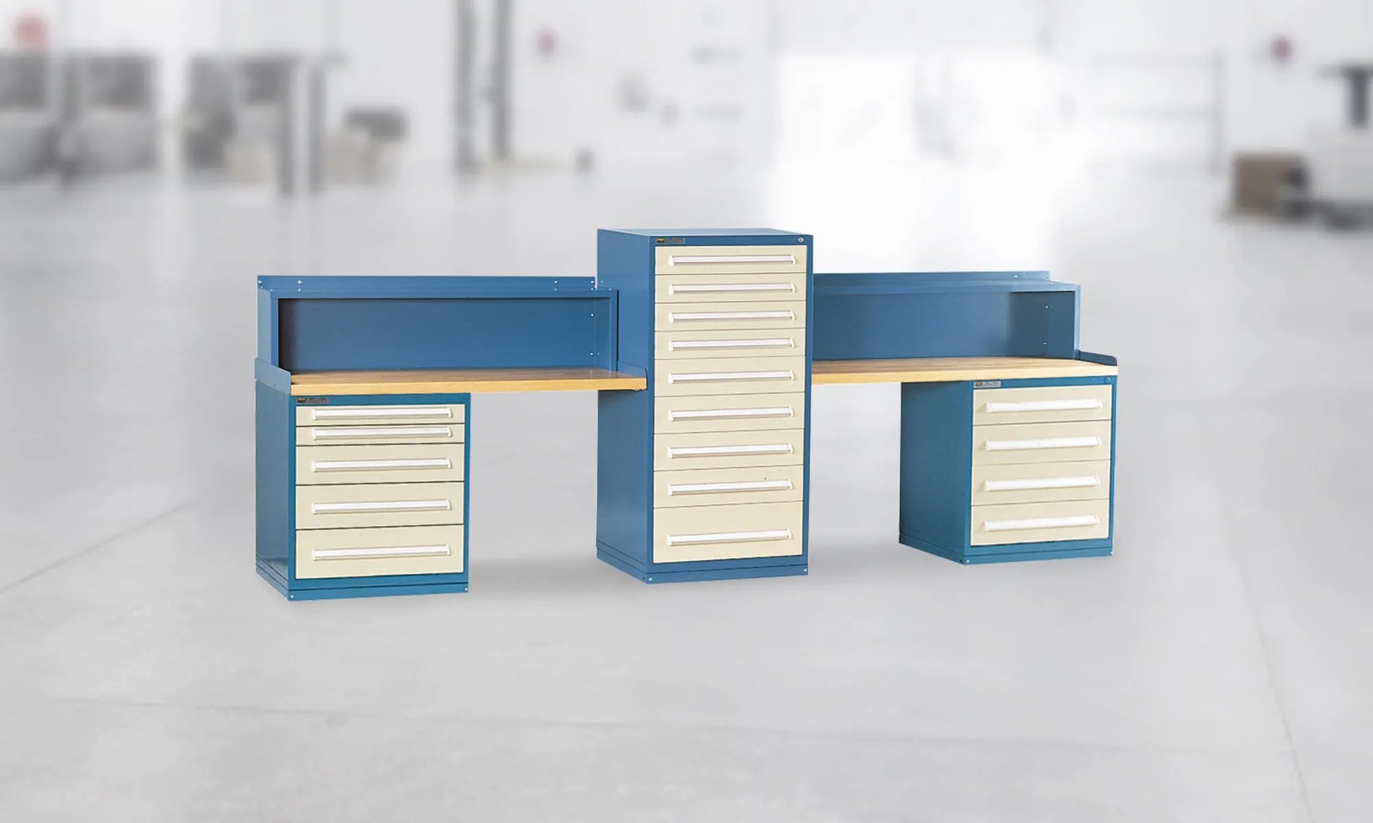 Vidmar Center Workstations Type D
