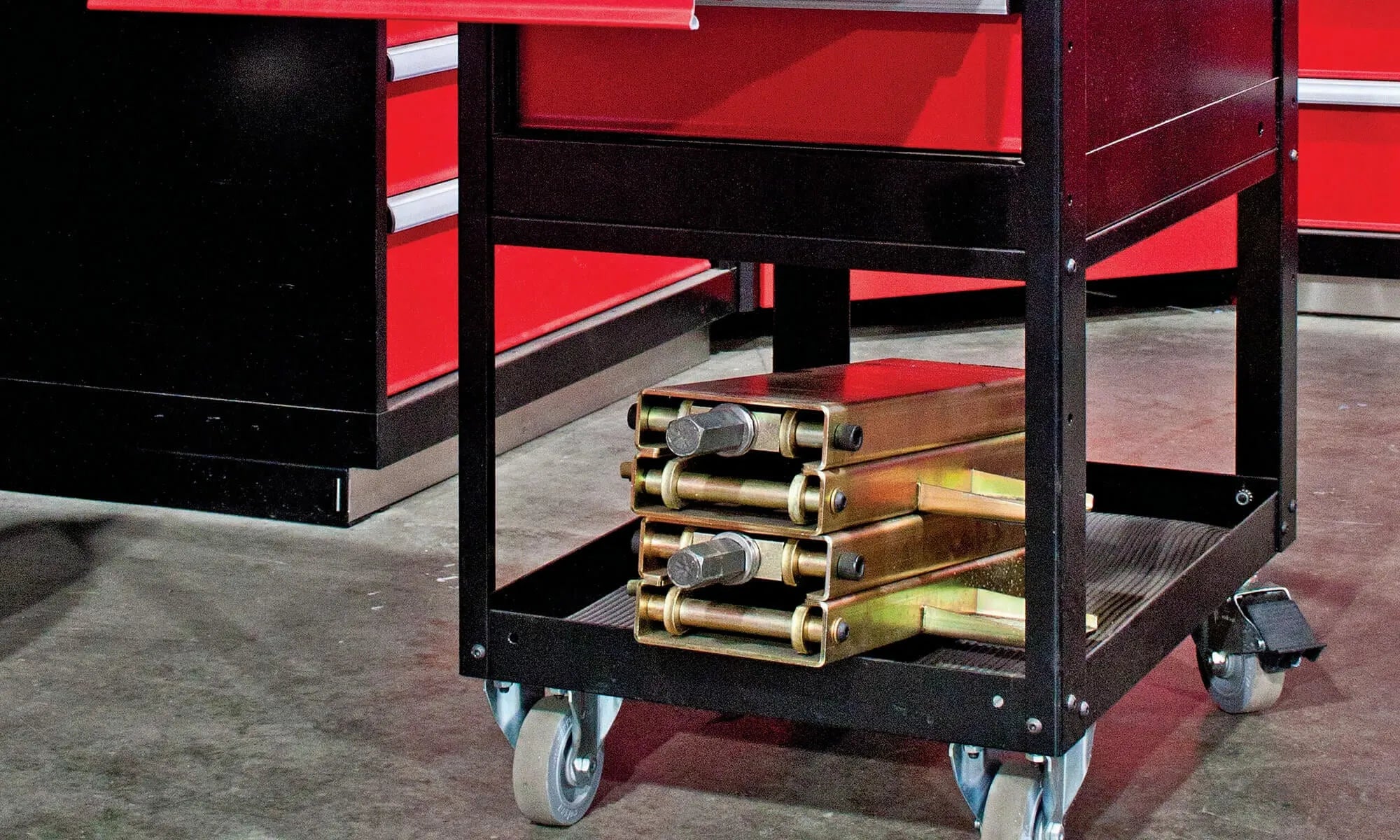 LISTA Shallow Depth Mobile Cabinet