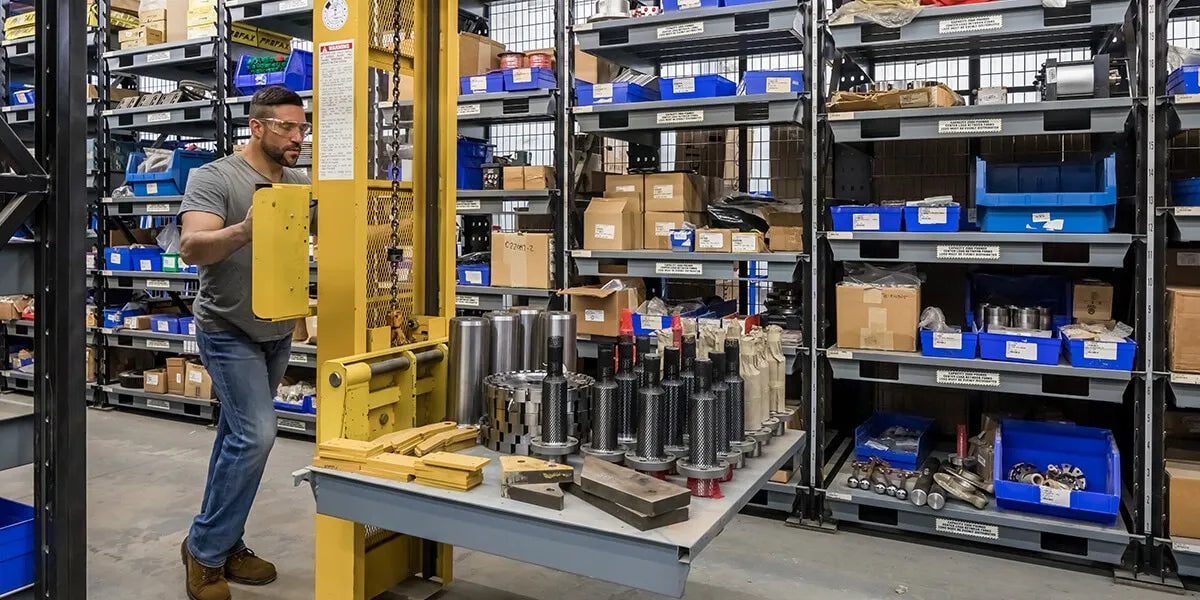 LISTA STAK System® Adjustable Racking